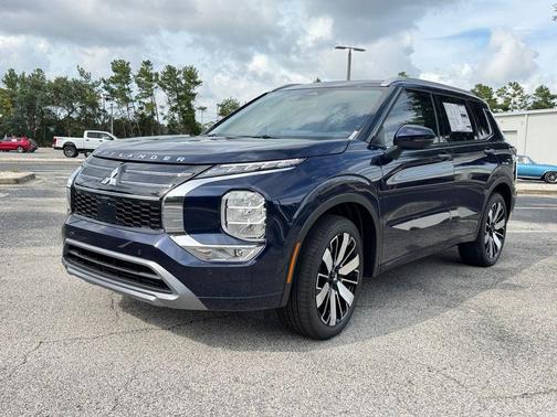 2025 Mitsubishi Outlander SEL