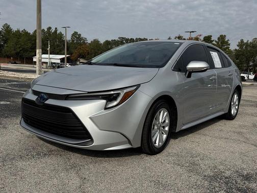 2023 Toyota Corolla Hybrid XLE