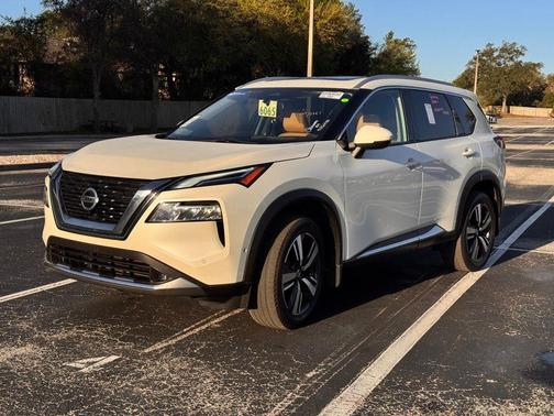2021 Nissan Rogue Platinum