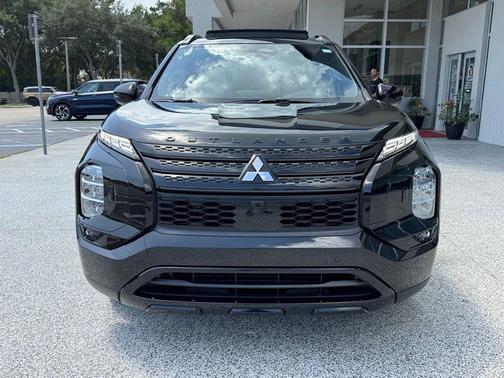 2025 Mitsubishi Outlander PHEV SEL Black Edition
