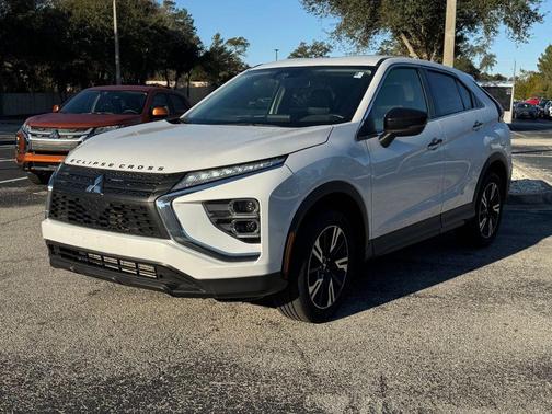 2023 Mitsubishi Eclipse Cross SE