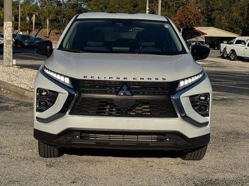 2023 Mitsubishi Eclipse Cross SE