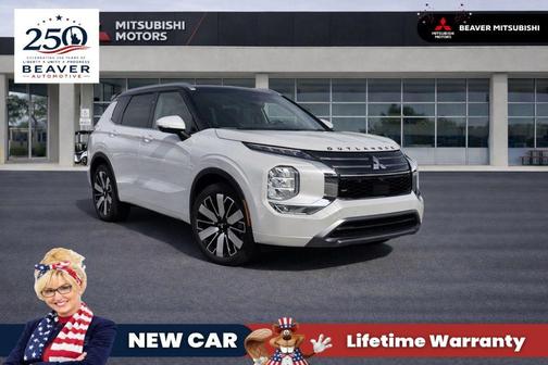 White Diamond / Black 2026 Mitsubishi Outlander SEL
