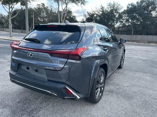 2022 Lexus UX 200 F Sport