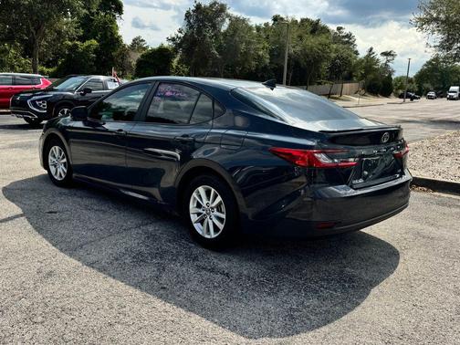 UNDERGROUND 2025 Toyota Camry LE