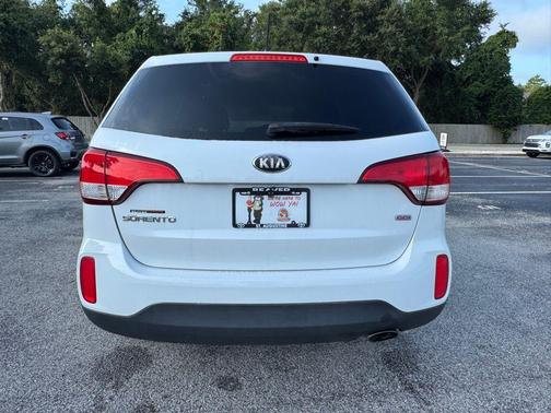 2014 Kia Sorento LX