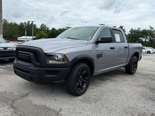Billet Silver Metallic Clearcoat 2024 RAM 1500 Classic SLT