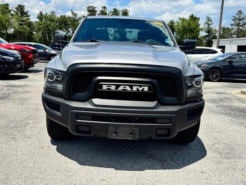 Billet Silver Metallic Clearcoat 2024 RAM 1500 Classic SLT