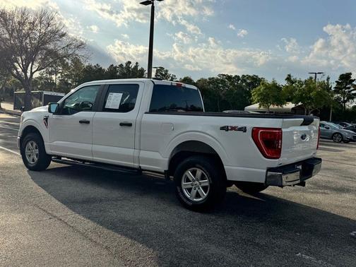 Oxford White 2021 Ford F-150 XLT