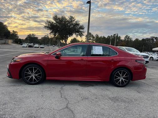 2023 Toyota Camry SE Nightshade