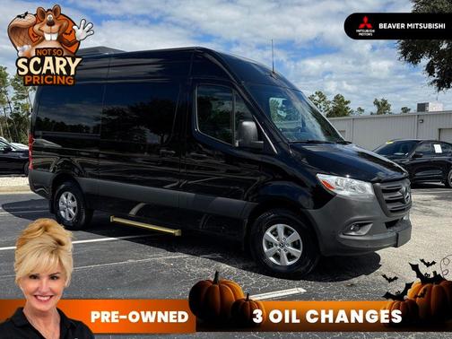 2024 Mercedes-Benz Sprinter 2500 144 WB Standard Roof Passenger