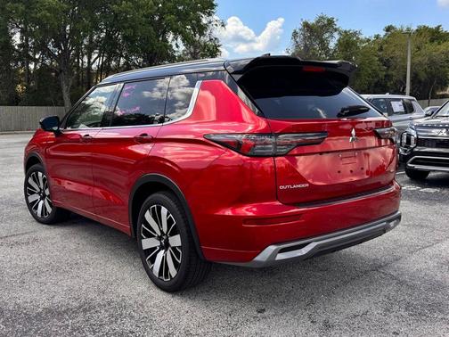 Diamond Red 2026 Mitsubishi Outlander SEL
