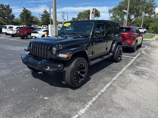 2021 Jeep Wrangler Unlimited Sahara Altitude