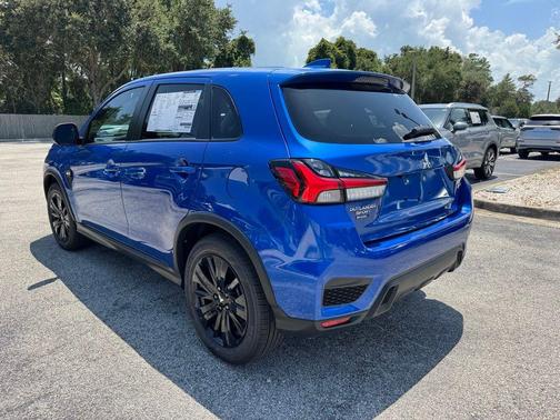 2025 Mitsubishi Outlander Sport 2.0 LE