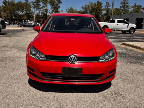 2016 Volkswagen Golf TSI S 4-Door