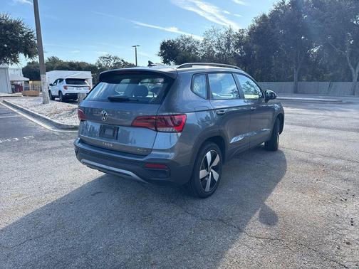 2024 Volkswagen Taos 1.5T S