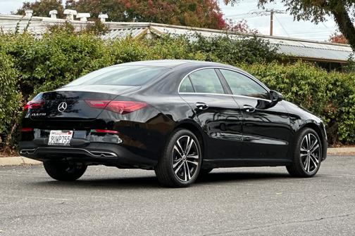 2025 Mercedes-Benz CLA 250 