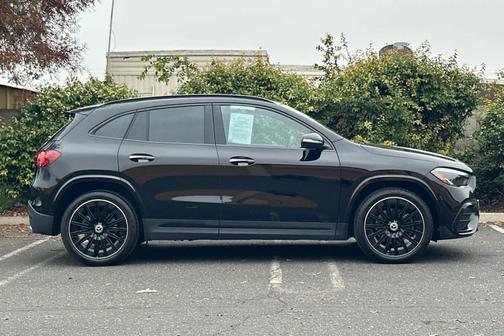 2025 Mercedes-Benz GLA 250 Base