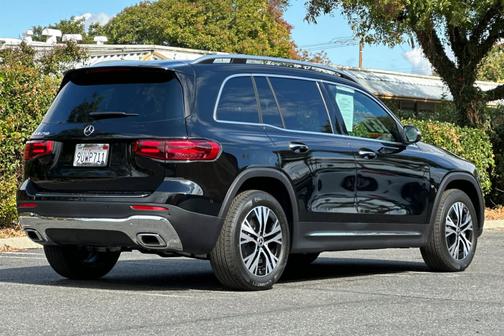 2025 Mercedes-Benz GLB 250 Base