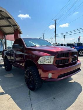 Brilliant Black Crystal Pearlcoat 2017 RAM 1500 Express
