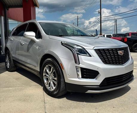 Radiant Silver Metallic 2020 Cadillac XT5 Premium Luxury