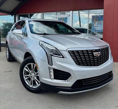 Radiant Silver Metallic 2020 Cadillac XT5 Premium Luxury