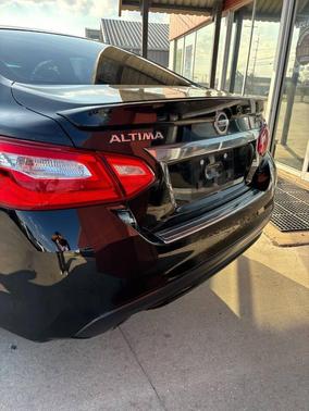 2016 Nissan Altima 3.5 SR