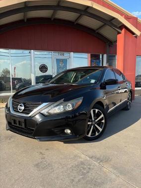 2016 Nissan Altima 3.5 SR
