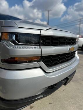 2017 Chevrolet Silverado 1500 Custom