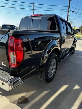 2019 Nissan Frontier SL