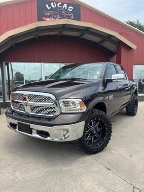 Luxury Brown Pearlcoat 2016 RAM 1500 Laramie