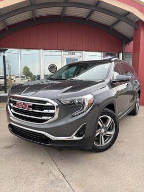 Graphite Gray Metallic 2020 GMC Terrain SLT