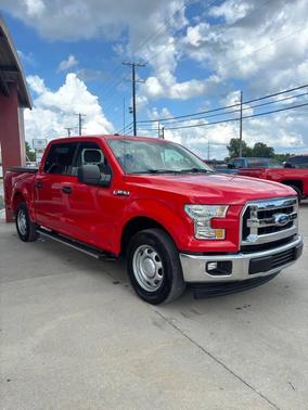Red 2017 Ford F-150 XLT