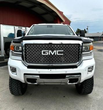 2015 GMC Sierra 2500 Denali