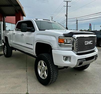 2015 GMC Sierra 2500 Denali