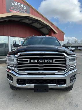 2021 RAM 2500 Laramie Crew Cab 4x4 6'4' Box