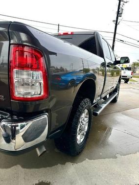2021 RAM 2500 Tradesman Crew Cab 4x4 6'4' Box