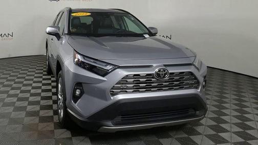 2022 Toyota RAV4 Limited