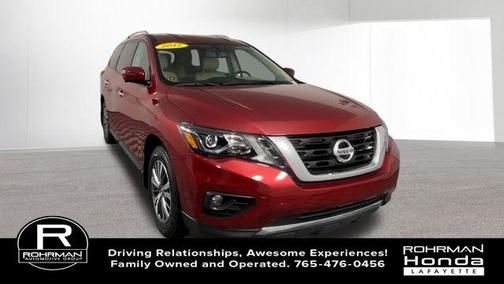 2017 Nissan Pathfinder SL