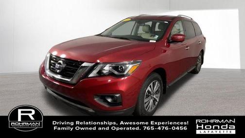 2017 Nissan Pathfinder SL