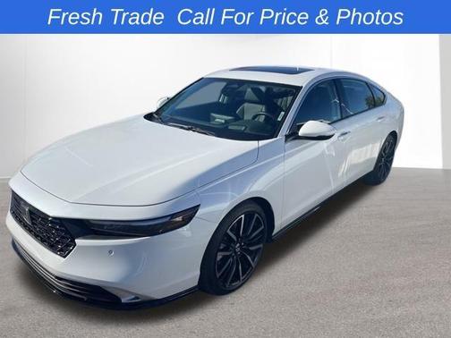 2023 Honda Accord Hybrid Touring