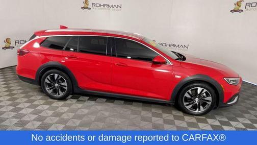 2018 Buick Regal TourX Essence