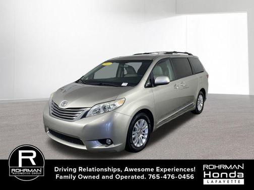 2017 Toyota Sienna XLE