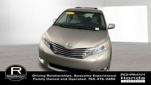 2017 Toyota Sienna XLE