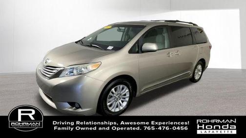 2017 Toyota Sienna XLE