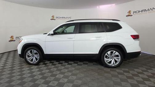 2022 Volkswagen Atlas 3.6L SE w/Technology