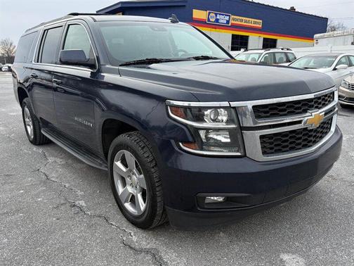 2019 Chevrolet Suburban LT