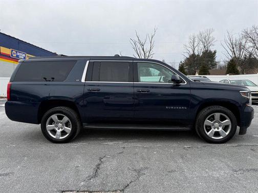 2019 Chevrolet Suburban LT