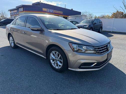 2016 Volkswagen Passat 1.8T S