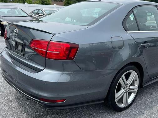 2016 Volkswagen Jetta 2.0T GLI SEL